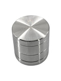 Atomic Grinder aus Edelstahl in Silber mit 4-teiligem Aufbau