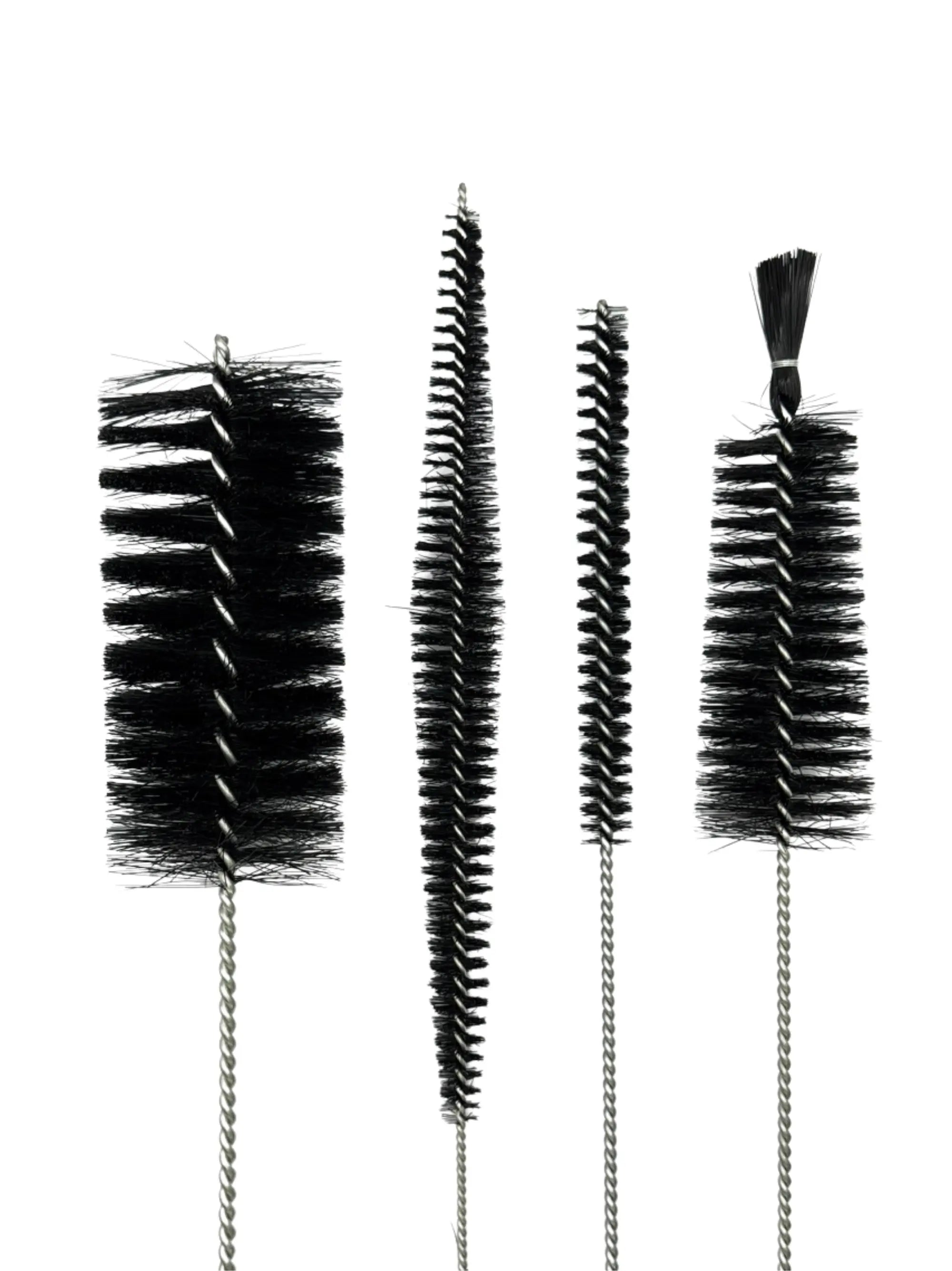 Detailaufnahme der Naturhaar-Bürsten im Set mit verschiedenen Durchmessern für präzise Reinigung von Zubehör