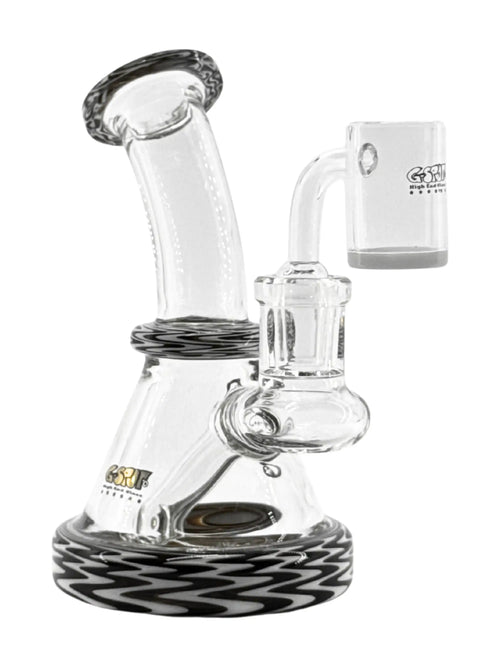 Johnny Dabb Mini Dabbing Rig von G-SPOT®, 160 mm Höhe, Base Ø 85 mm, Rohr Ø 26 mm, NS14.5 female, Borosilikatglas 3.3, inklusive Quartzbanger und Carp Cap.