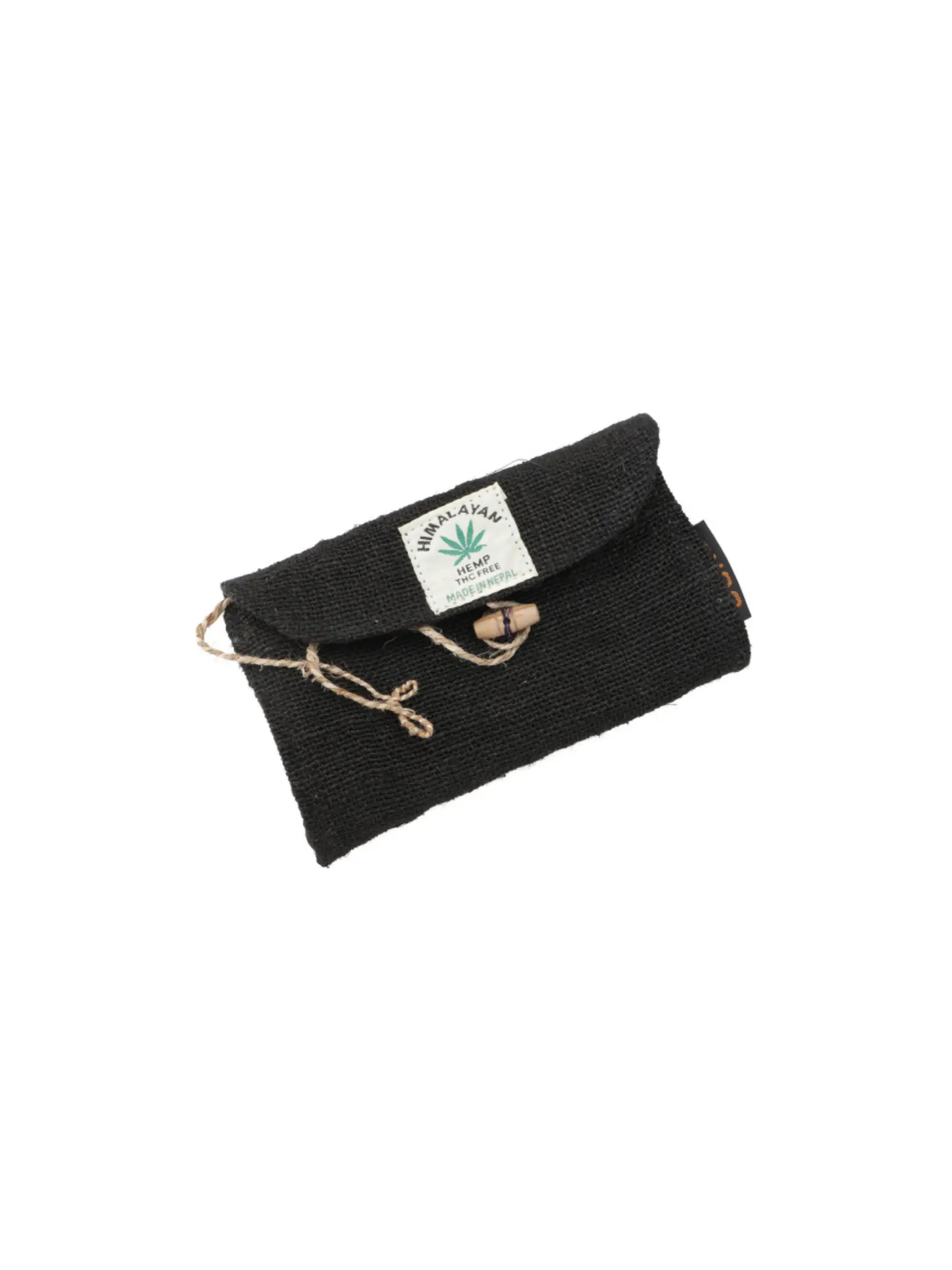 Hanf Tabaktasche in Schwarz für Papers, Filter und Zubehör, praktische und nachhaltige Drehtasche für unterwegs.
